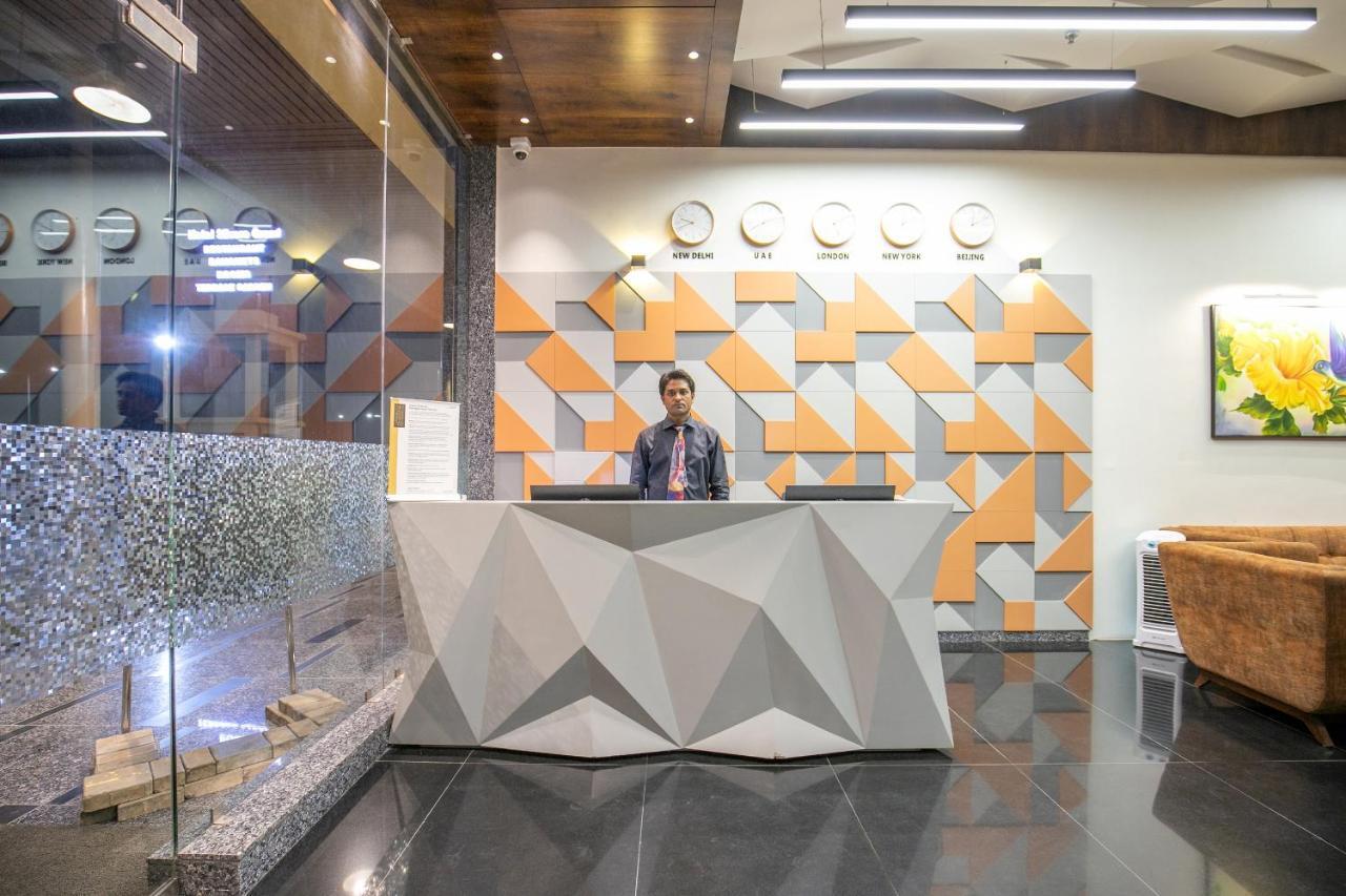 Hotel Silvera Grand Ahmedabad Esterno foto